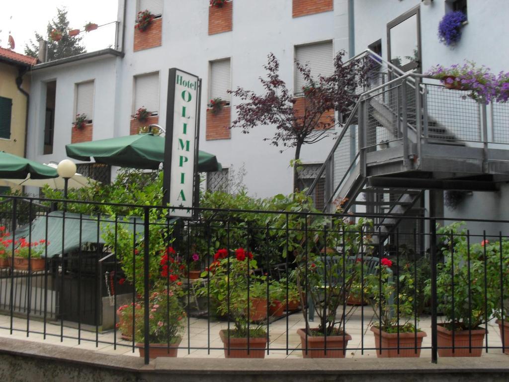 Albergo Ristorante Olimpia Abbadia San Salvator Exterior foto